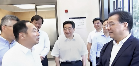 云图片