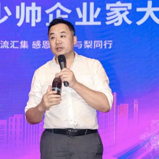 云图片